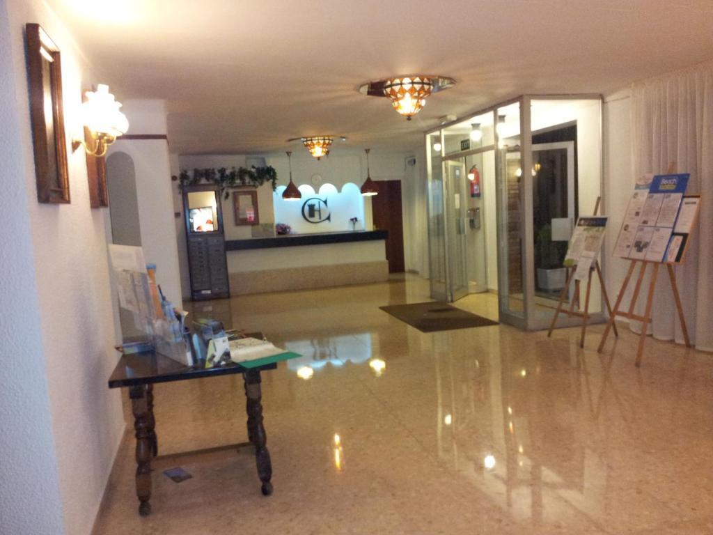 Hotel Castella โยเรตเดมาร์ ภายนอก รูปภาพ