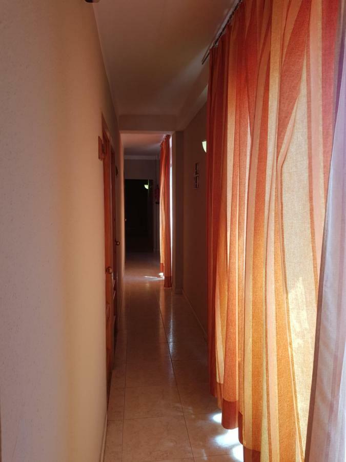 Hotel Castella โยเรตเดมาร์ ภายนอก รูปภาพ